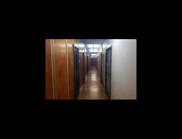 1,007M² BUILDING FOR SALE IN SASOLBURG CENTRAL